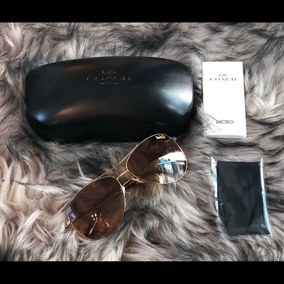 Coach Aviator Style Sunglasses - Picture 2 of 3